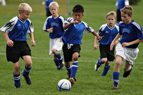 О пользе спортивных игр для вашего ребенка
